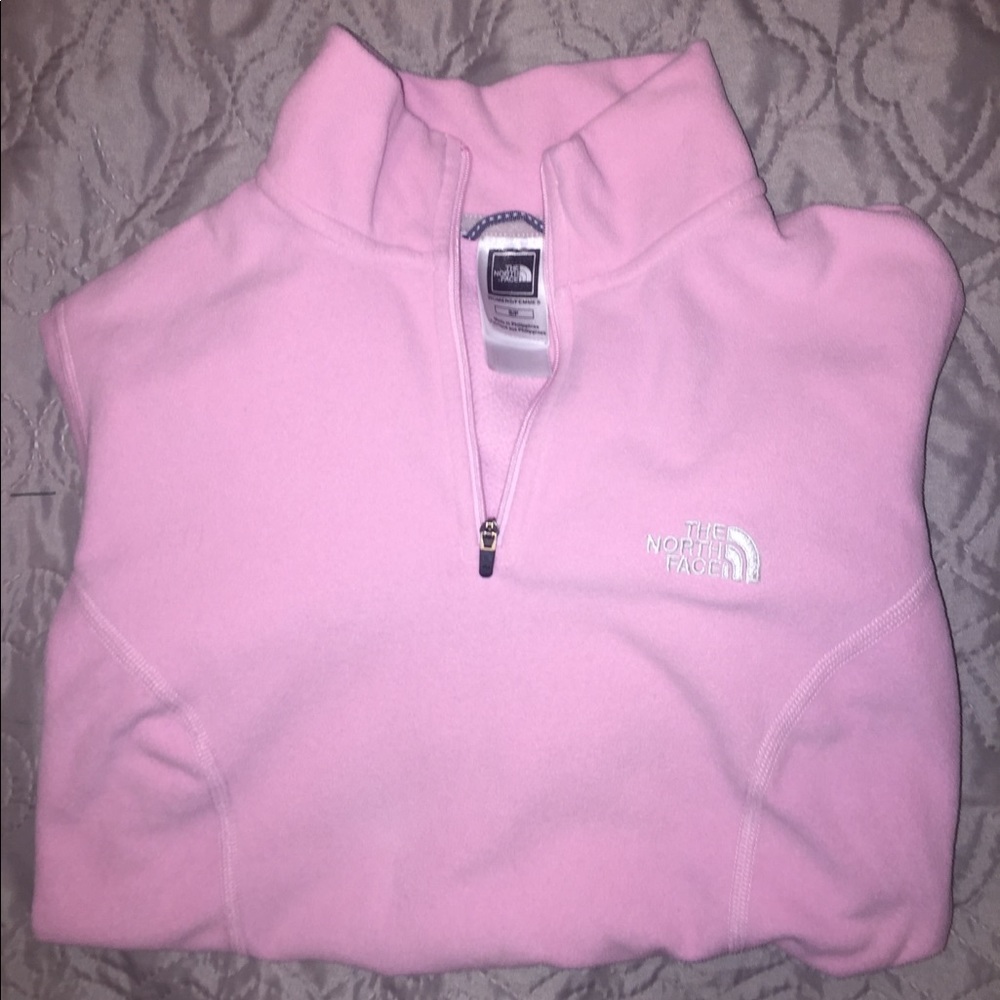 NORTH FACE PINK PULLOVER